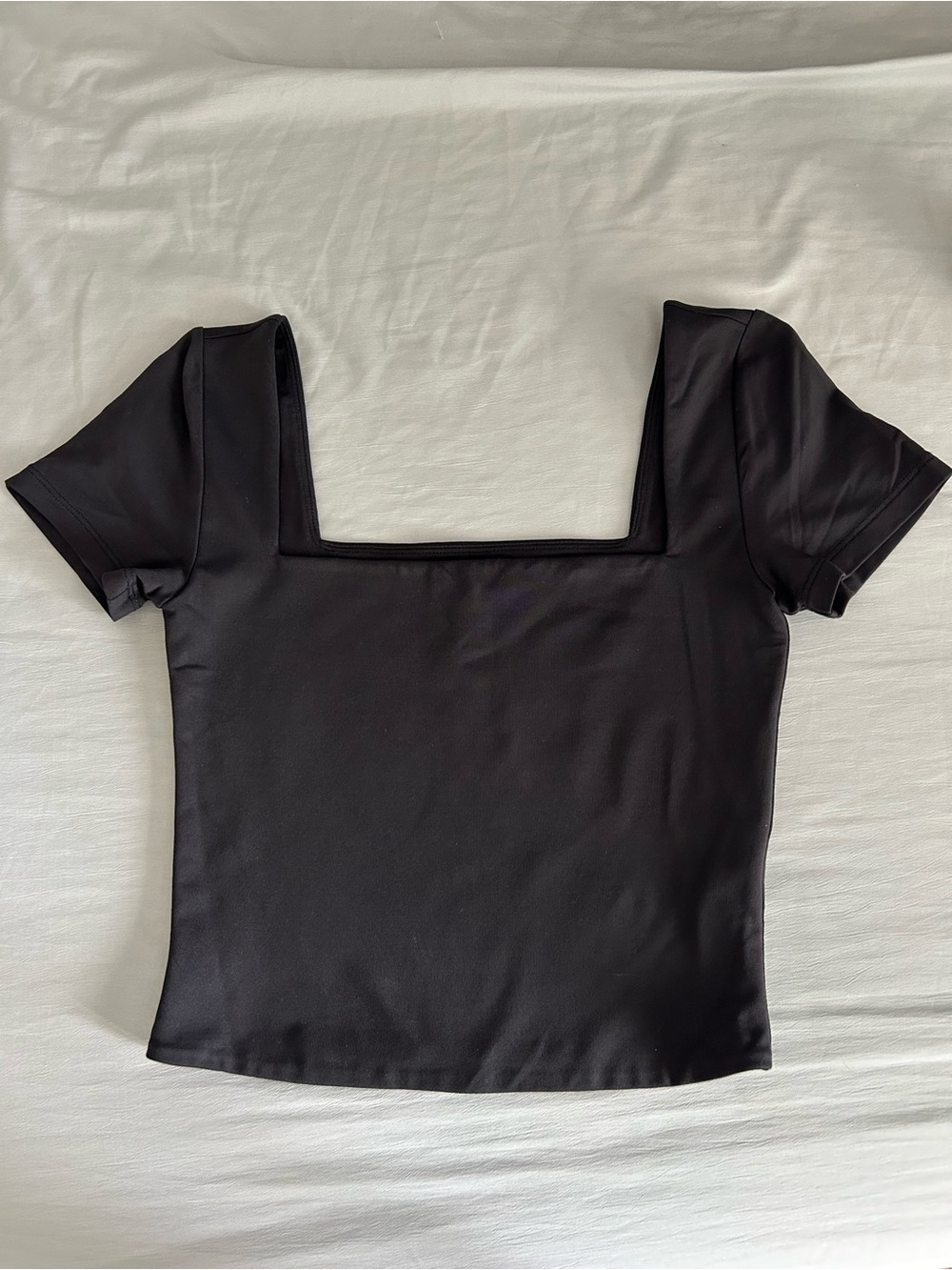 Babaton Black Square Neck Short Sleeve Top